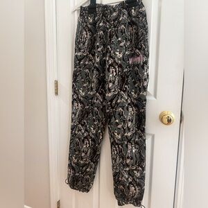 MISBHV women’s camo baggy pants size small